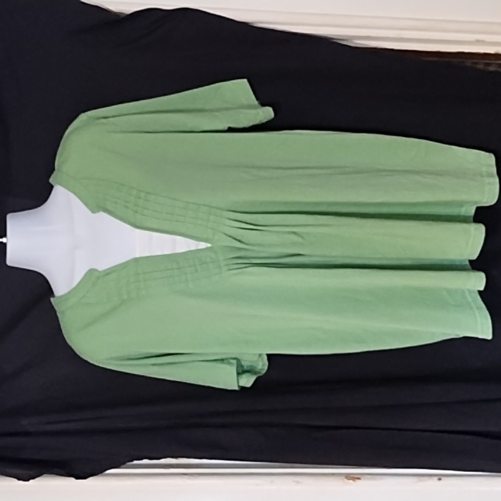 Woman Within Short Sleeve Blouse Sz 18/20 (J)